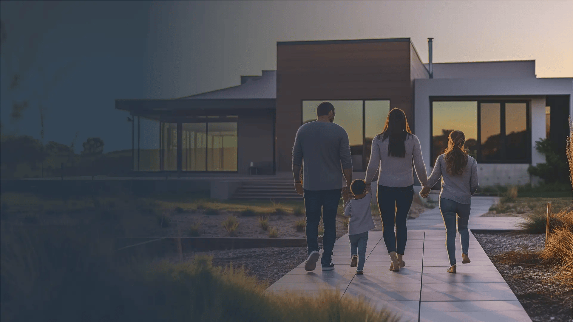 RealEstateHerobanner-min-ezgif.com-png-to-webp-converter-1